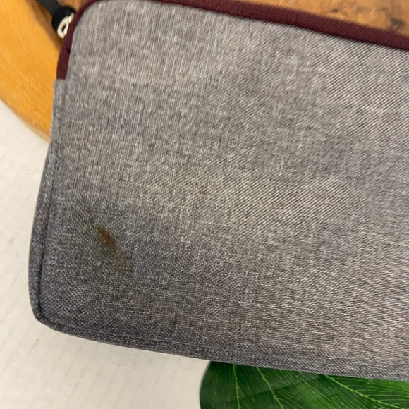 Hershel Tablet IPad Case - Picture 4 of 9